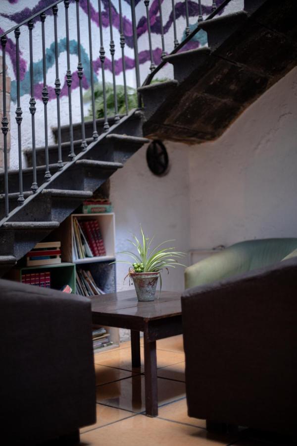 Gente De Mas Hostel ปวยบลา ภายนอก รูปภาพ
